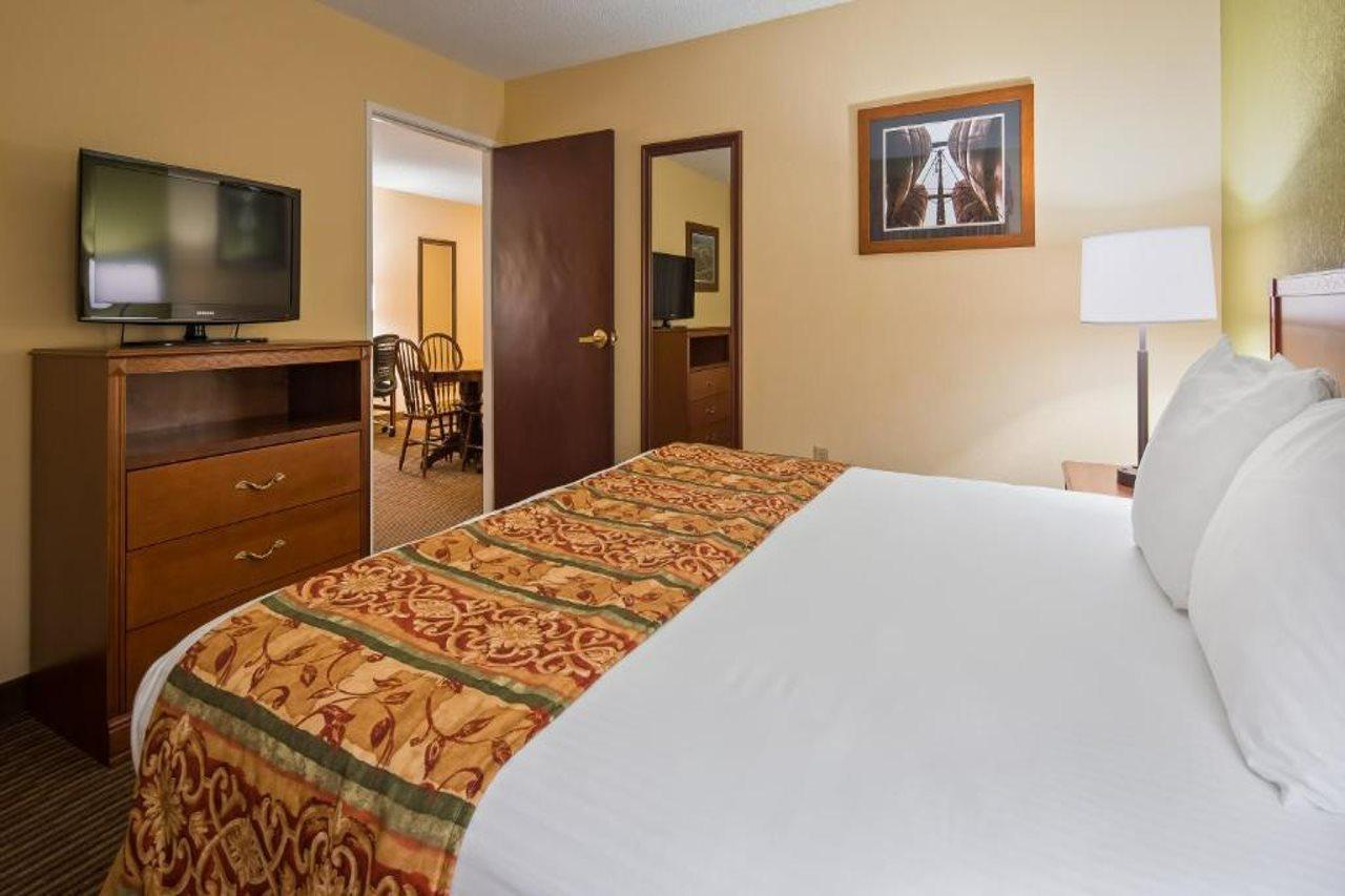 Best Western Lawrenceburg Inn Extérieur photo