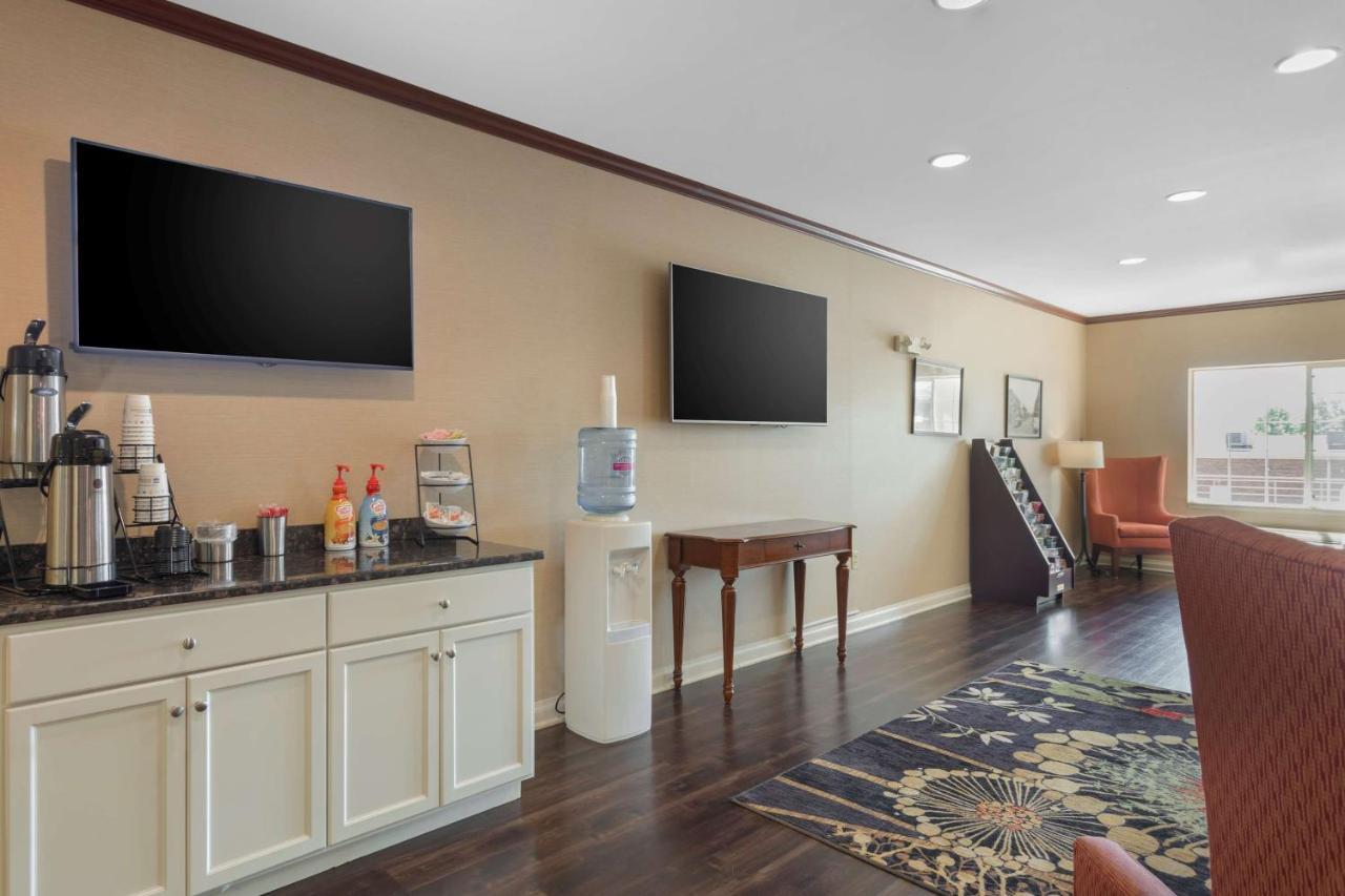 Best Western Lawrenceburg Inn Extérieur photo