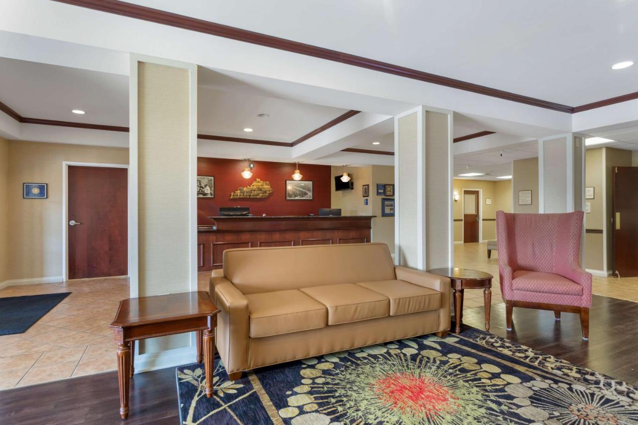 Best Western Lawrenceburg Inn Extérieur photo